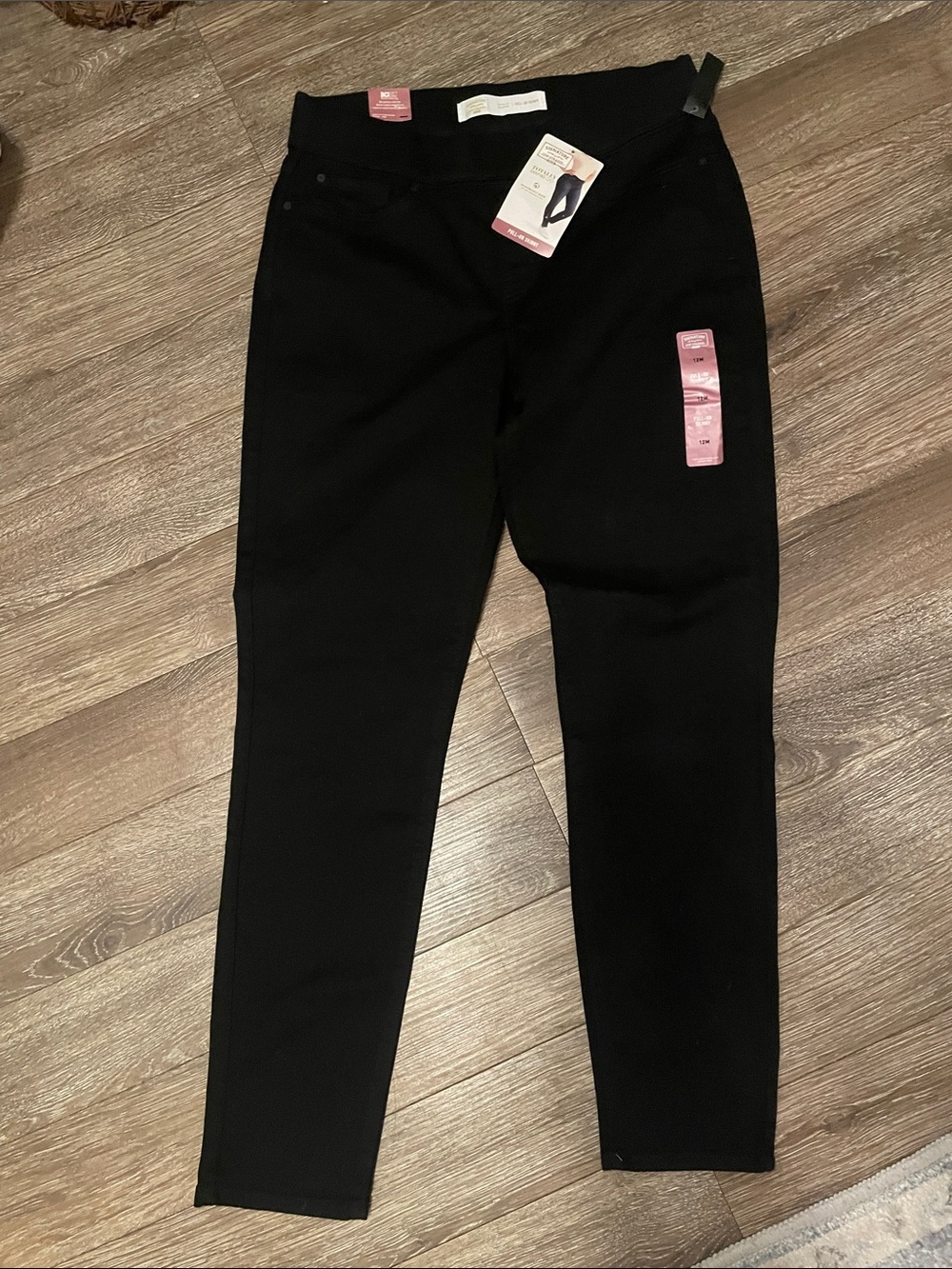 Signature by Levi Strauss Black Pull-On Skinny Pants